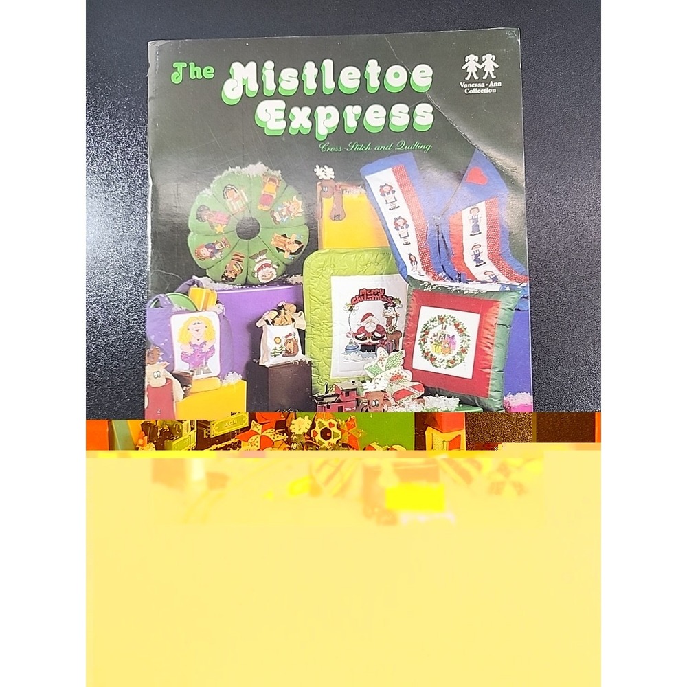 THE VANESSA ANN COLLECTION - MISTLETOE EXPRESS Counted Cross‎ Stitch Booklet
